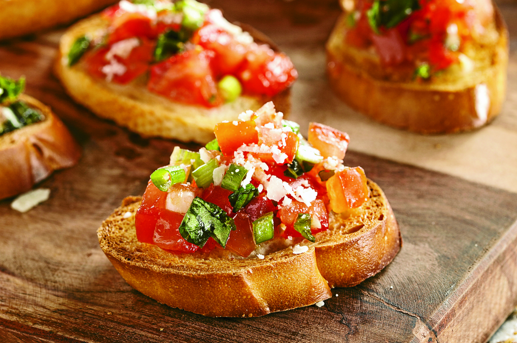 Cómo funciona un sistema de pedidos por QR: guía completa para hosteleros